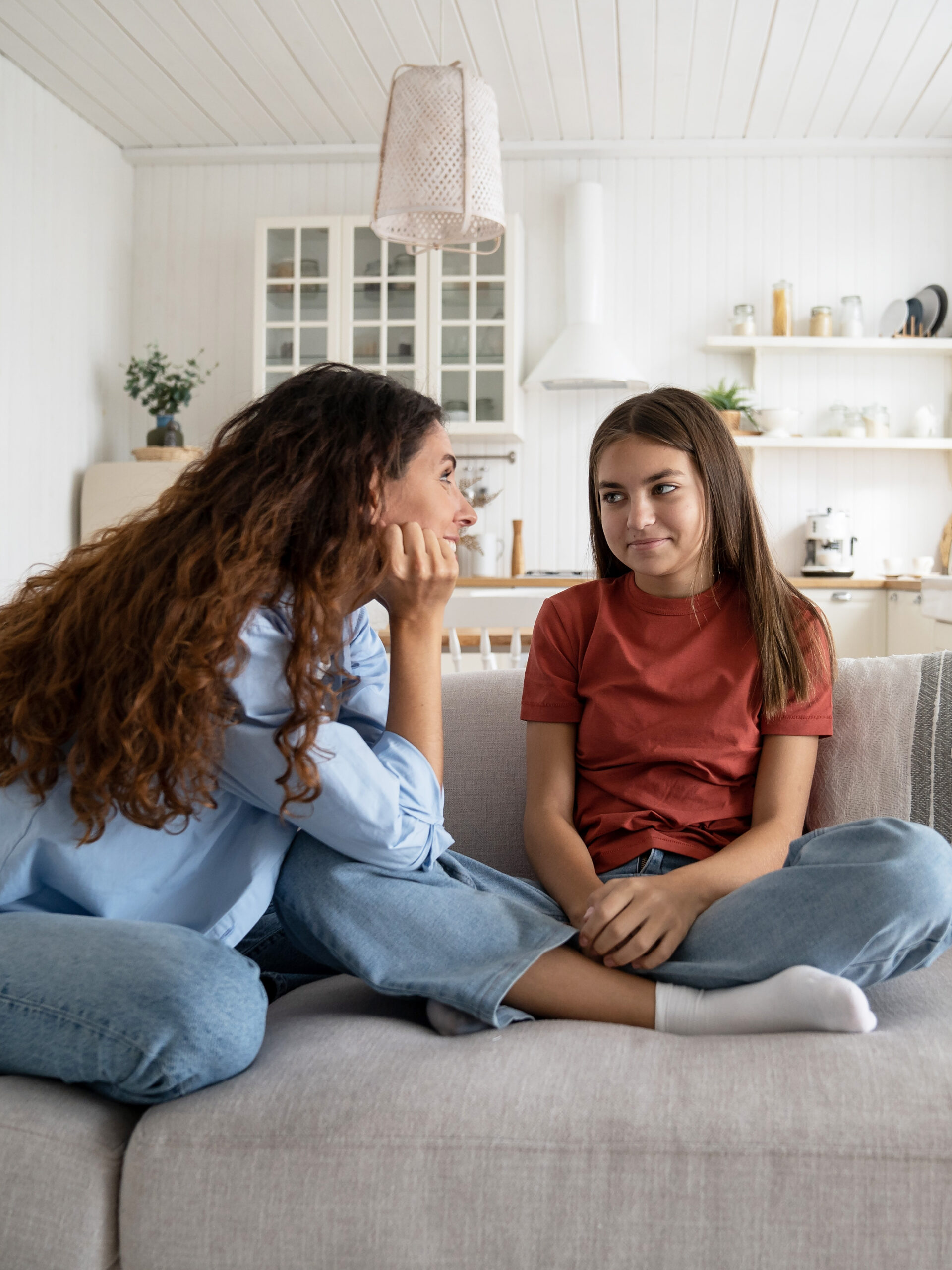 Fostering Healthy Communication with Your Teenager: Strategies for Effective Dialogue