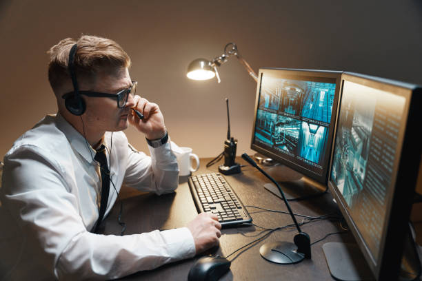 Intelligence Officer