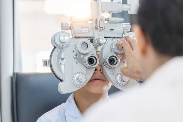 Ophthalmologist