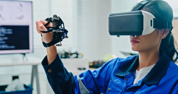 Wearable Tech Project Manager/Director of Wearable Tech Engineering/Chief Wearable Tech Officer/Academician/Independent Consultant