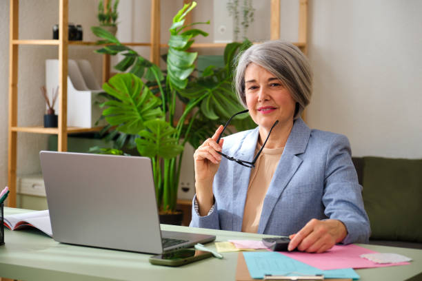 Senior E-learning Developer (Mid-Level)