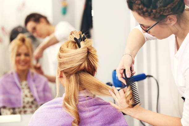 Senior Hair Stylist (Senior Level)