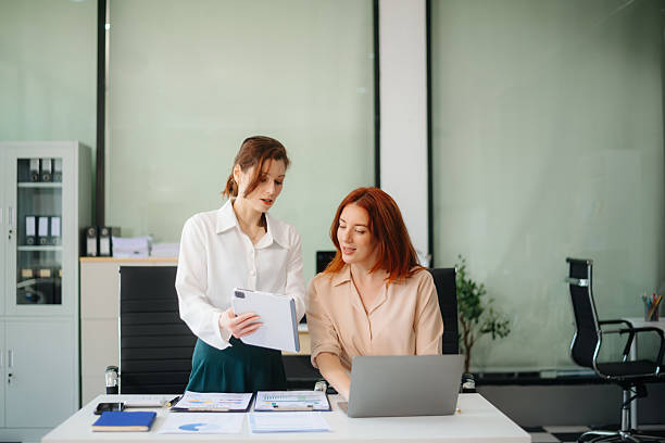 Paralegal (Entry to Mid-Level)