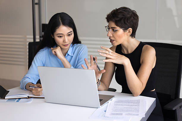 Senior Paralegal (Mid-Level)